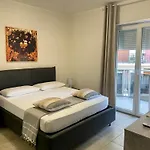 Casa Cristina Apartment *